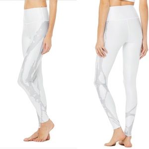 NWT Alo Tech Lift (Airlift) Leggings